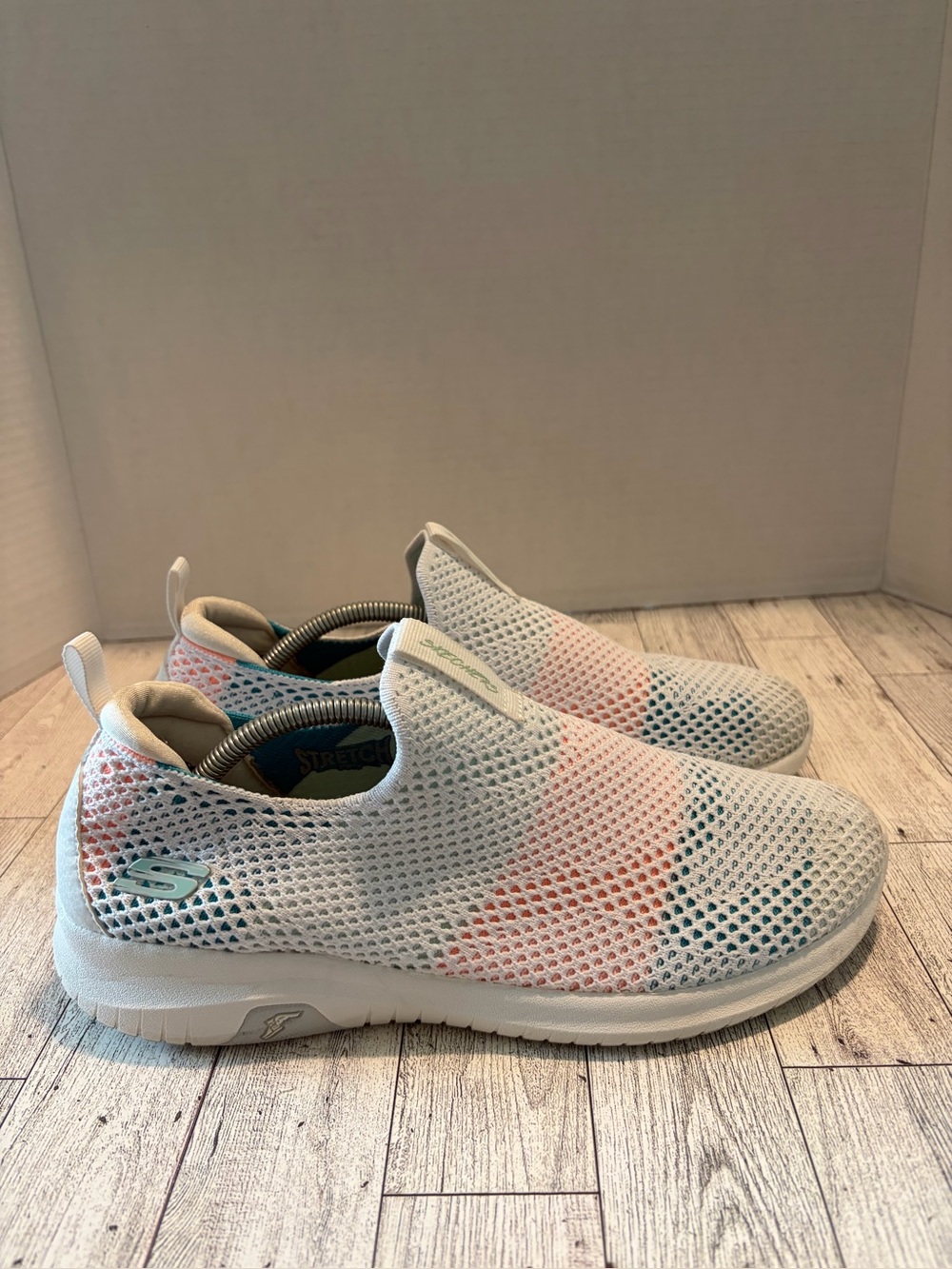 Skechers Ultra Flex Prime Wondrous Gain White Sneakers Multi Size 9 Slip On